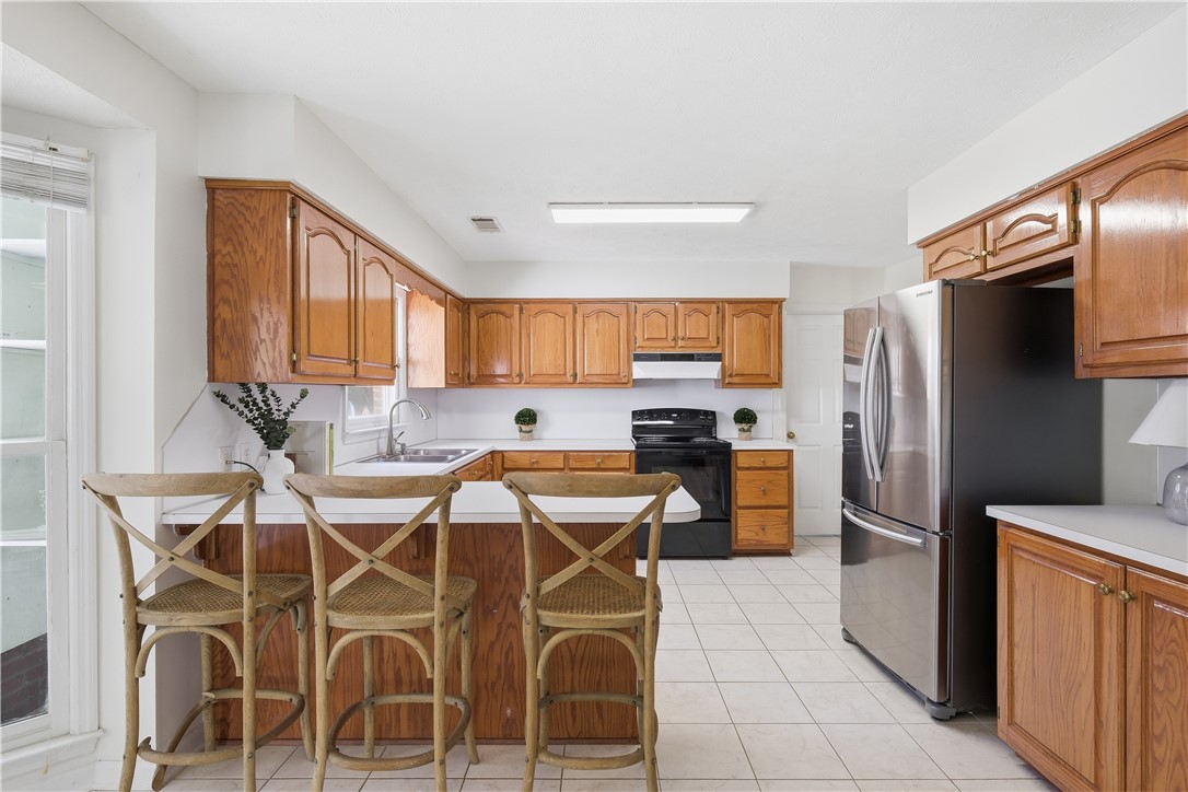 Auburn, Alabama 36830, United States, 4 Bedrooms Bedrooms, ,3 BathroomsBathrooms,Residential,Active,252950