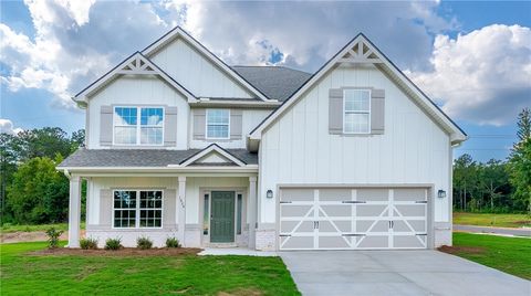Photo of 1934 GRANT Avenue, Opelika, AL 36804 (MLS # 174731)