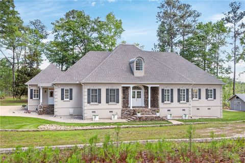 Photo of 4297 JUDGE BROWN Road, Valley, AL 36854 (MLS # 180465)