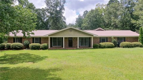 Photo of 1694 TAL HEIM Street, Auburn, AL 36830 (MLS # 176016)