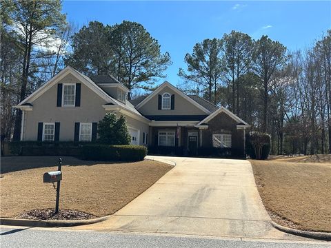 Photo of 1392 ABERDEEN Lane, Auburn, AL 36830 (MLS # 178882)