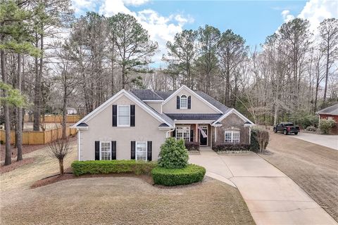 Photo of 1392 ABERDEEN Lane, Auburn, AL 36830 (MLS # 178882)