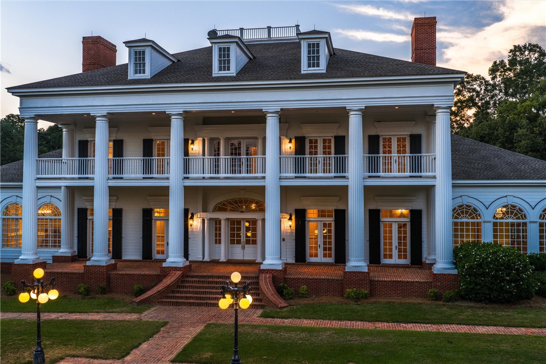 2667 CLAUD FLEAHOP Road