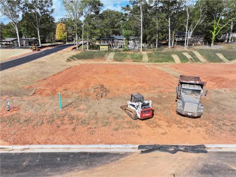 Photo of 46 LONG LEAF Lane, Opelika, AL 36804 (MLS # 177765)