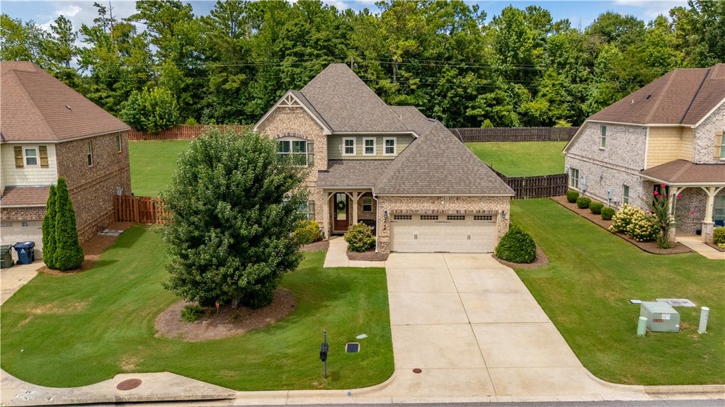 Photo of 2646 SALFORD Street, Auburn, AL 36832 (MLS # 181334)