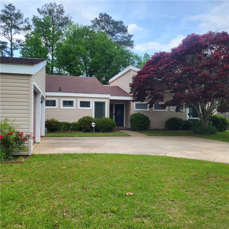 23 LAUREL Drive
