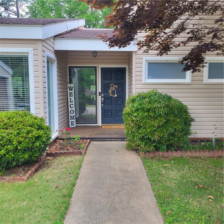 23 LAUREL Drive