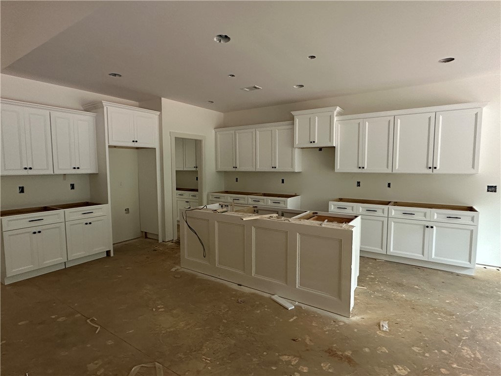 12402 LEE ROAD 72