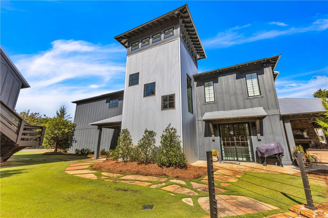 60 CASTAWAY COVE Lane