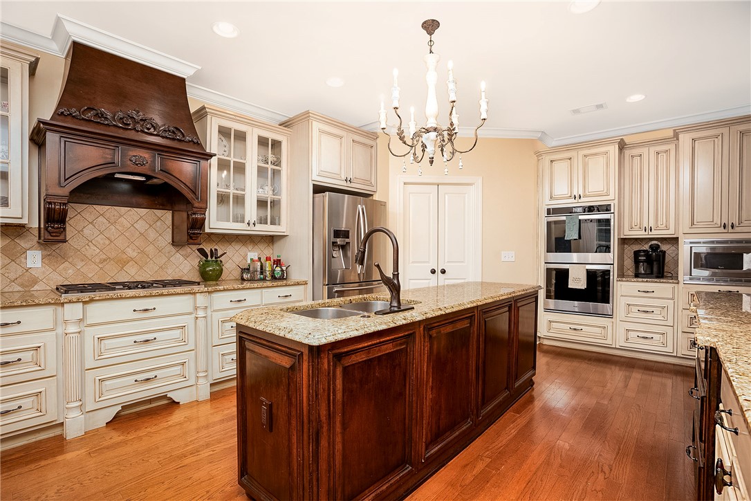 1692 WALDROP Court