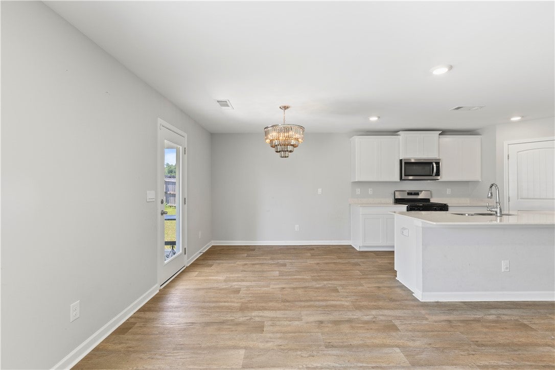 5932 DEAN Trace