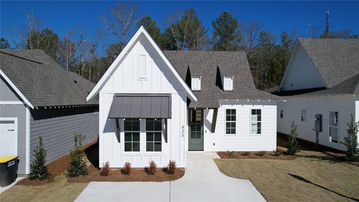 118 WOODLAND Lane
