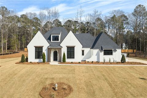 2109 LARKHILL Lane Auburn AL 36830