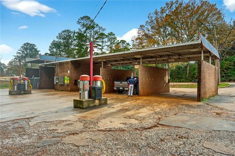 Photo of 404 LAFAYETTE Street, Lafayette, AL 36862 (MLS # 178076)