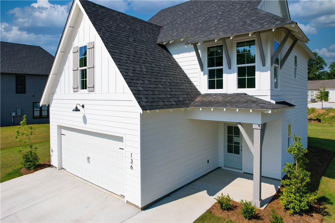 136 FIREFLY Lane