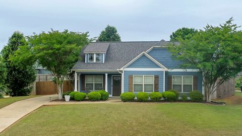Photo of 2437 WATERSTONE Circle, Auburn, AL 36832 (MLS # 180281)