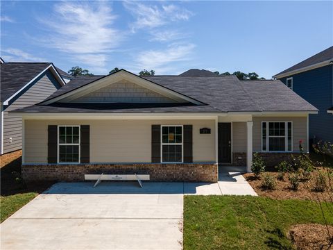 Photo of 27 Whiterock Drive, Phenix City, AL 36869 (MLS # 177748)
