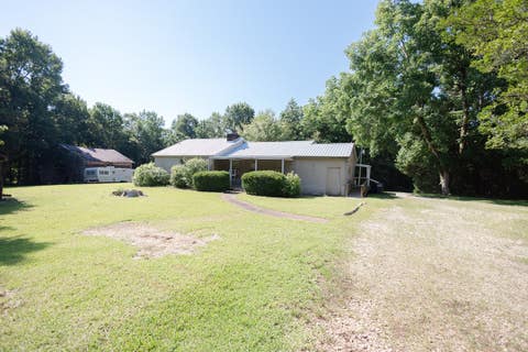 Photo of 1310 CRAWFORD Road, Opelika, AL 36804 (MLS # 180971)