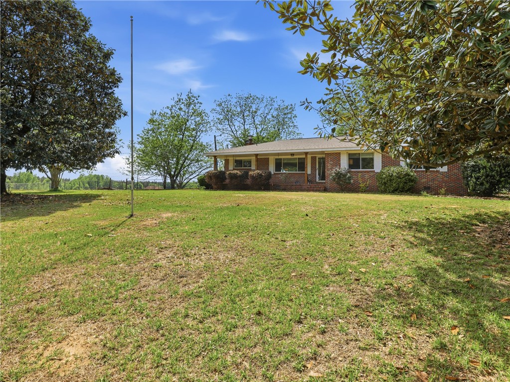 11 COUNTY ROAD 75
