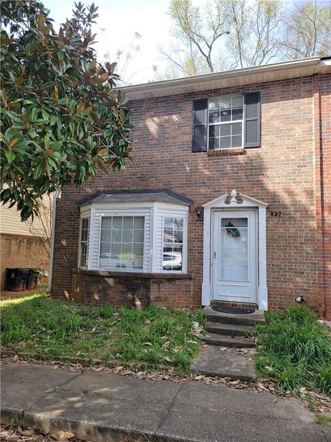 Photo of 827 CHOCTAW Avenue, Auburn, AL 36830 (MLS # 179400)