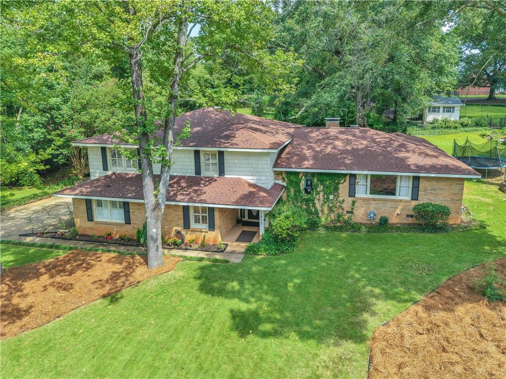 Photo of 1603 SHADYWOOD Court, Opelika, AL 36801 (MLS # 177228)