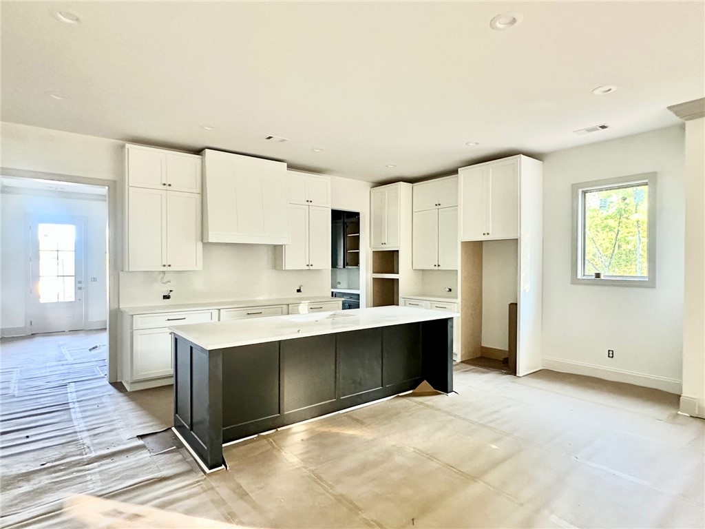 588 GLENVIEW Court