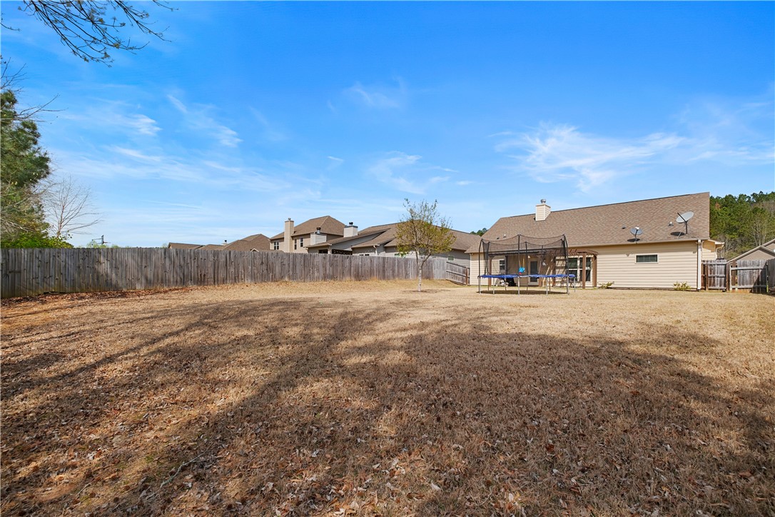 Auburn, Alabama 36879, United States, 3 Bedrooms Bedrooms, ,2 BathroomsBathrooms,Residential,Active,98929