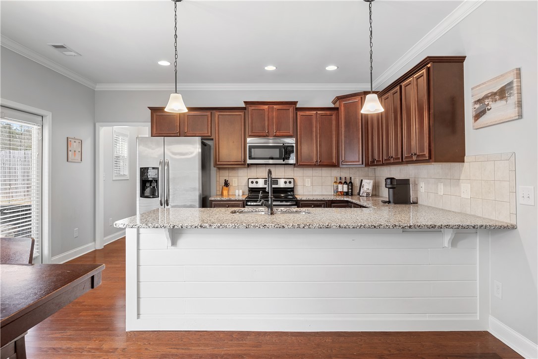 Auburn, Alabama 36879, United States, 3 Bedrooms Bedrooms, ,2 BathroomsBathrooms,Residential,Active,98929