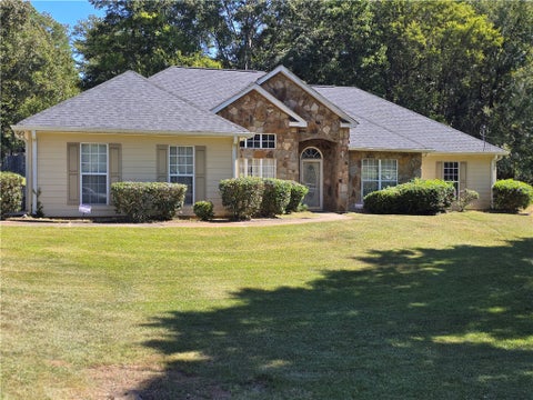 Photo of 2604 18TH Place, Valley, AL 36854 (MLS # 182617)