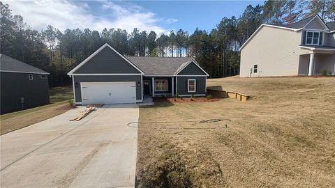 25 LEE ROAD 2133 Valley AL 36854