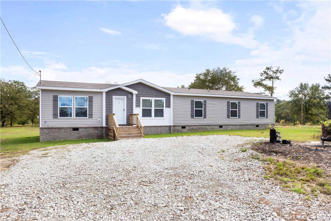 54 WOODY ACRES Drive