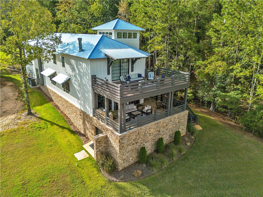 130 CASTAWAY COVE Lane