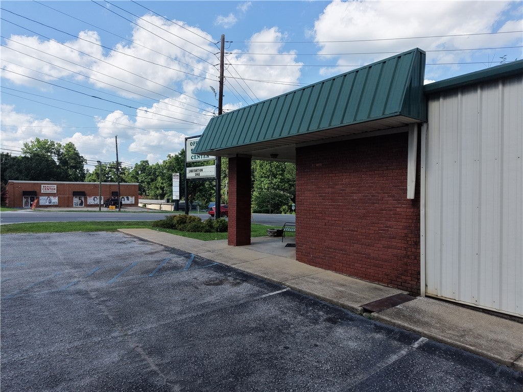 3305 PEPPERELL Parkway