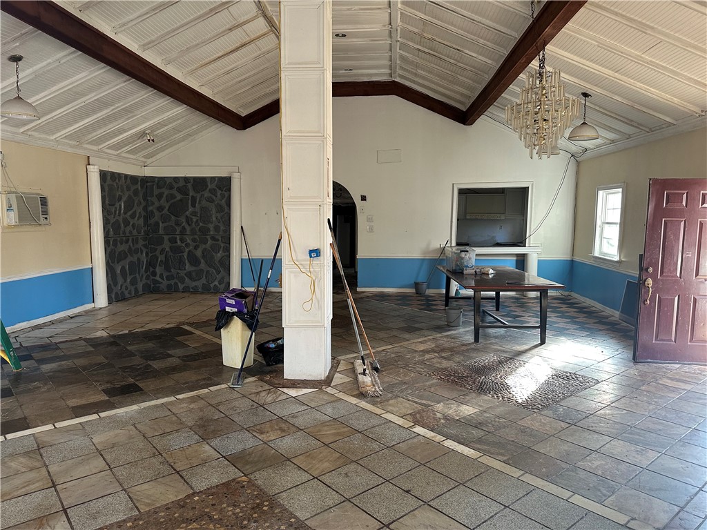 1528 COUNTY ROAD 865