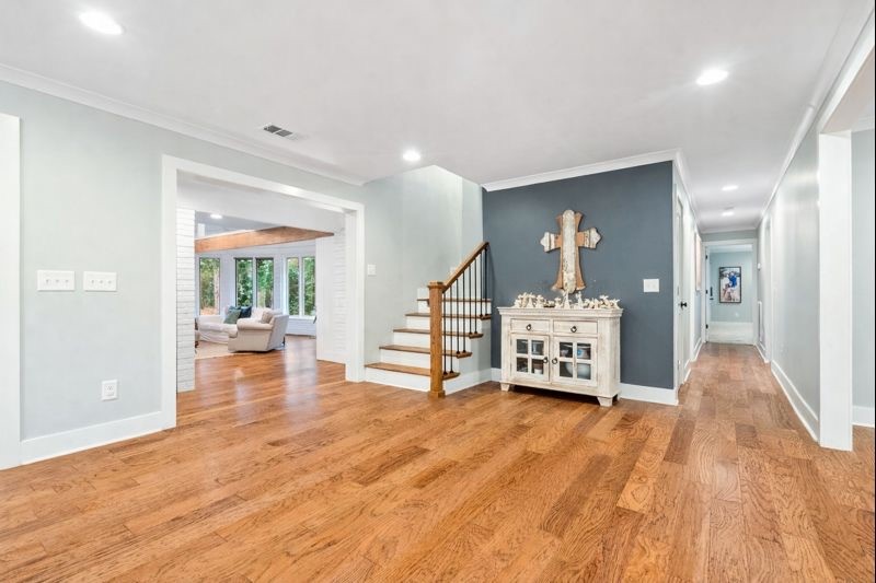 740 MOORES MILL Road