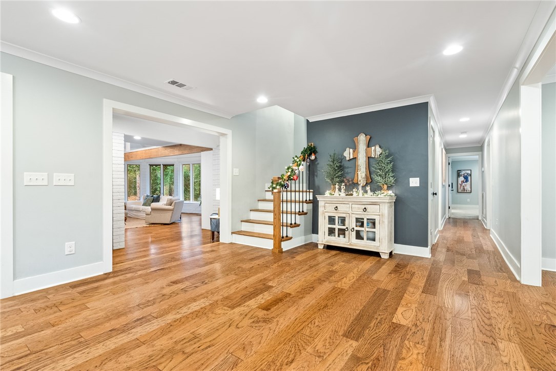 740 MOORES MILL Road