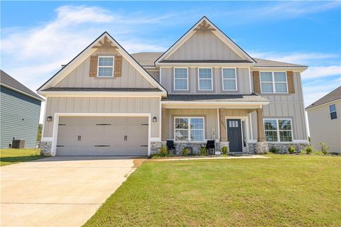 Photo of 3011 WYMOND Drive, Opelika, AL 36804 (MLS # 176408)
