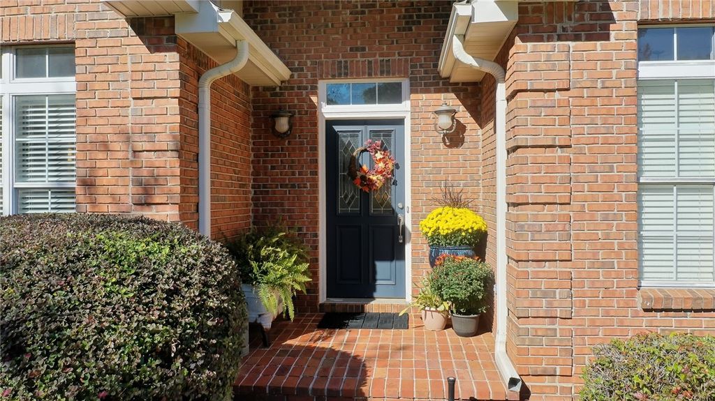 Photo of 844 TACOMA Drive, Auburn, AL 36830 (MLS # 177391)