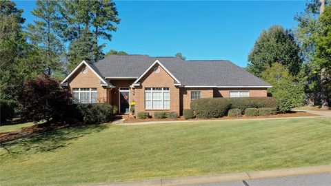 Photo of 844 TACOMA Drive, Auburn, AL 36830 (MLS # 177391)