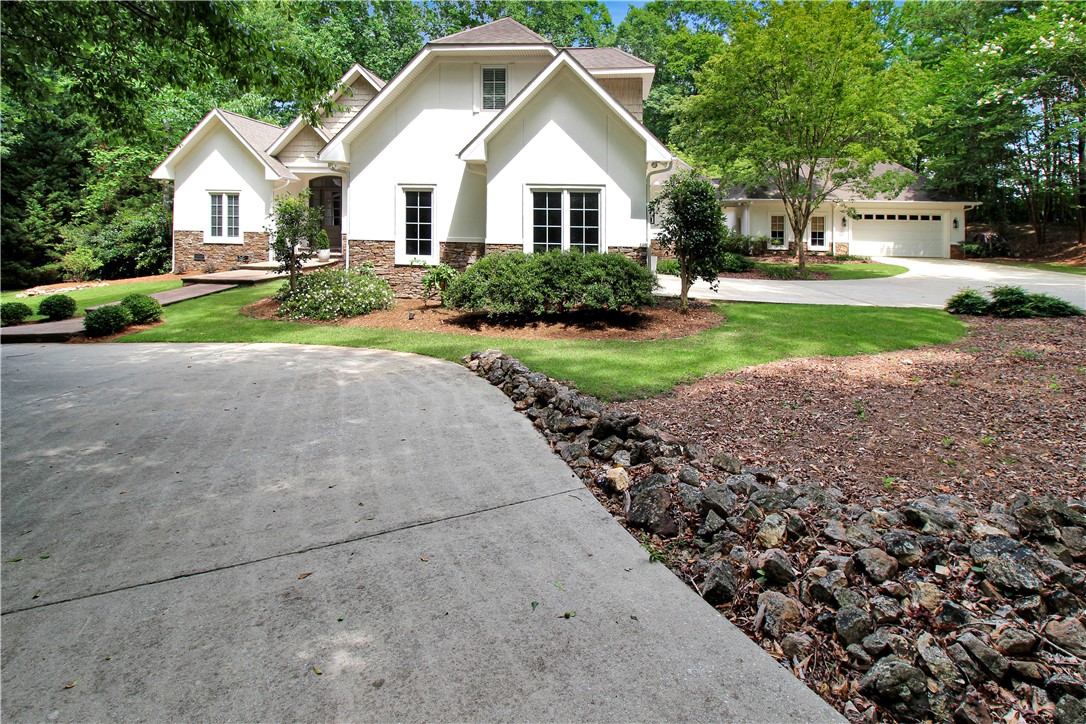 1596 OGLETREE Road