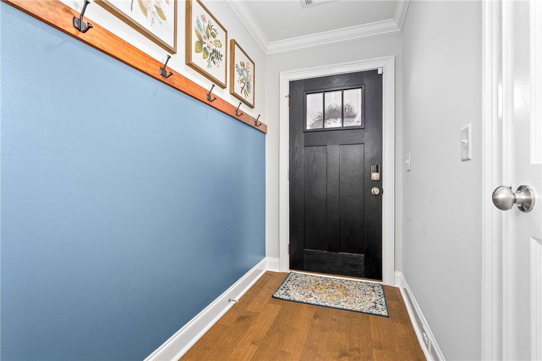 Auburn, Alabama 36830, United States, 3 Bedrooms Bedrooms, ,2 BathroomsBathrooms,Residential,Pending,21717