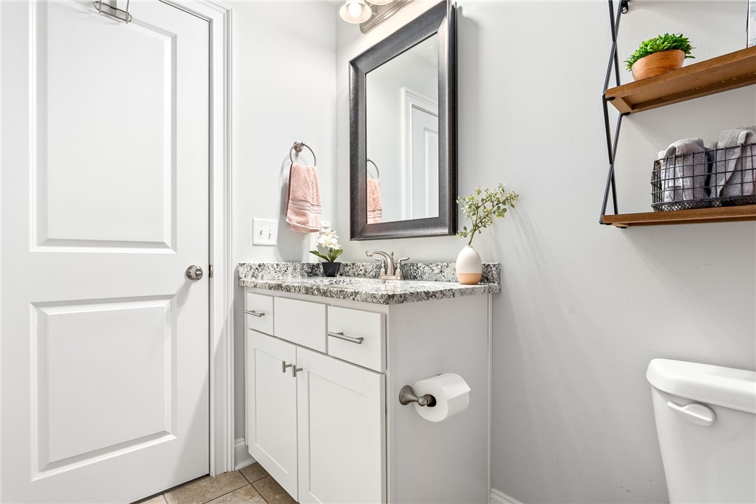 Auburn, Alabama 36830, United States, 3 Bedrooms Bedrooms, ,2 BathroomsBathrooms,Residential,Pending,21717