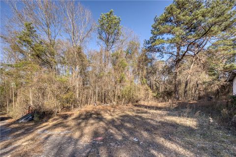 Photo of 627 LEE ROAD 15, Auburn, AL 36830 (MLS # 178528)