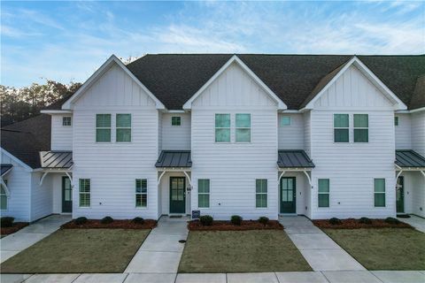 Photo of 630 VILLAGE Drive #3, Opelika, AL 36801 (MLS # 178192)