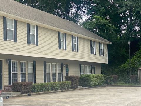 Photo of 440 MARTIN Avenue #7, Auburn, AL 36830 (MLS # 181125)