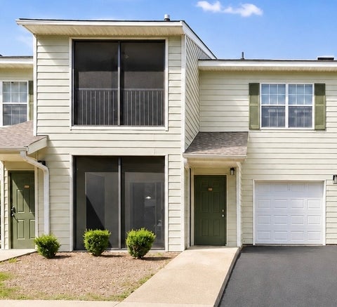 Photo of 447 W LONGLEAF Drive #1403, Auburn, AL 36830 (MLS # 182121)