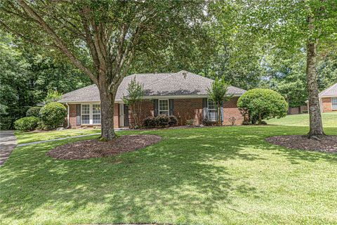 Photo of 1353 TEABERRY Court, Auburn, AL 36830 (MLS # 181078)