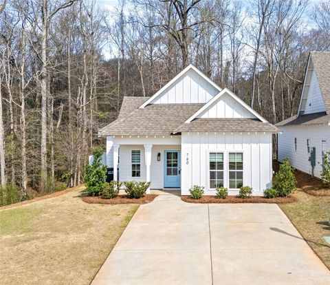 Photo of 760 Village Drive, Opelika, AL 36801 (MLS # 179262)