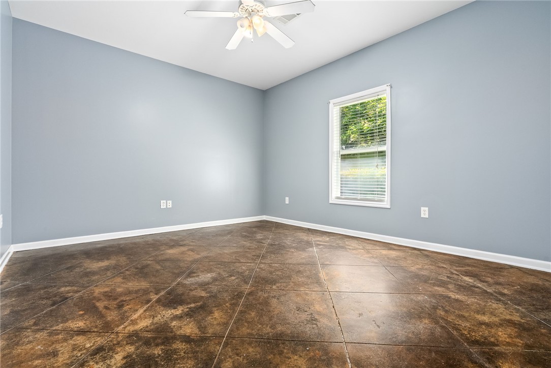 Auburn, Alabama 36830, United States, 2 Bedrooms Bedrooms, ,3 BathroomsBathrooms,Residential,Active,113654