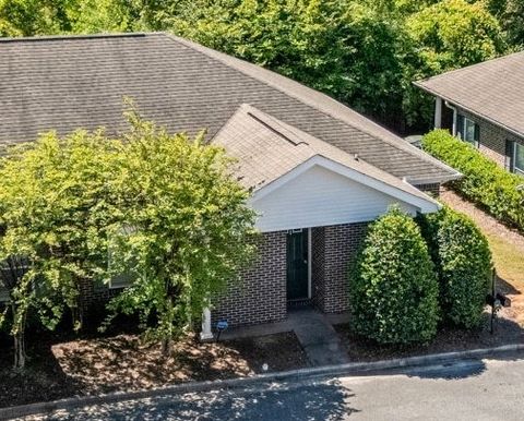 805 HARVARD Drive 7B Auburn AL 36830